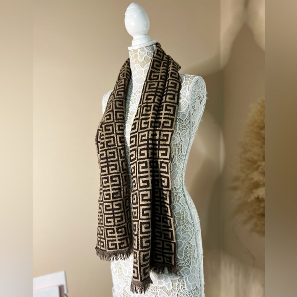 Authentic Givenchy Scarf - Picture 13 of 13